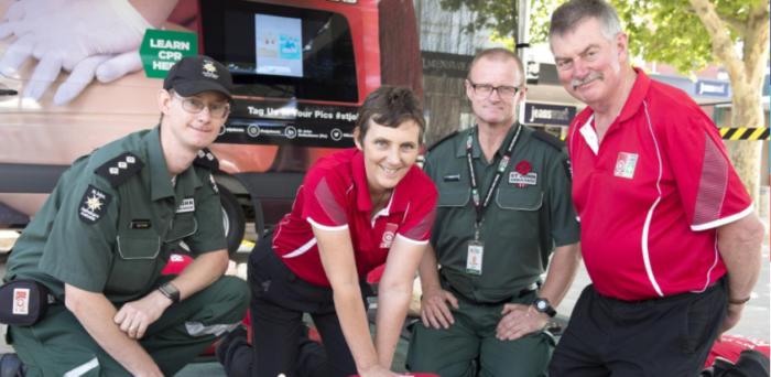 st john first aid CPRLab volunteers